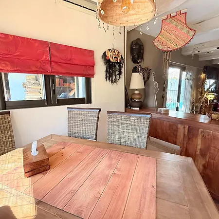 Charming With Swimming Pool Saint-aygulf 度假居 *